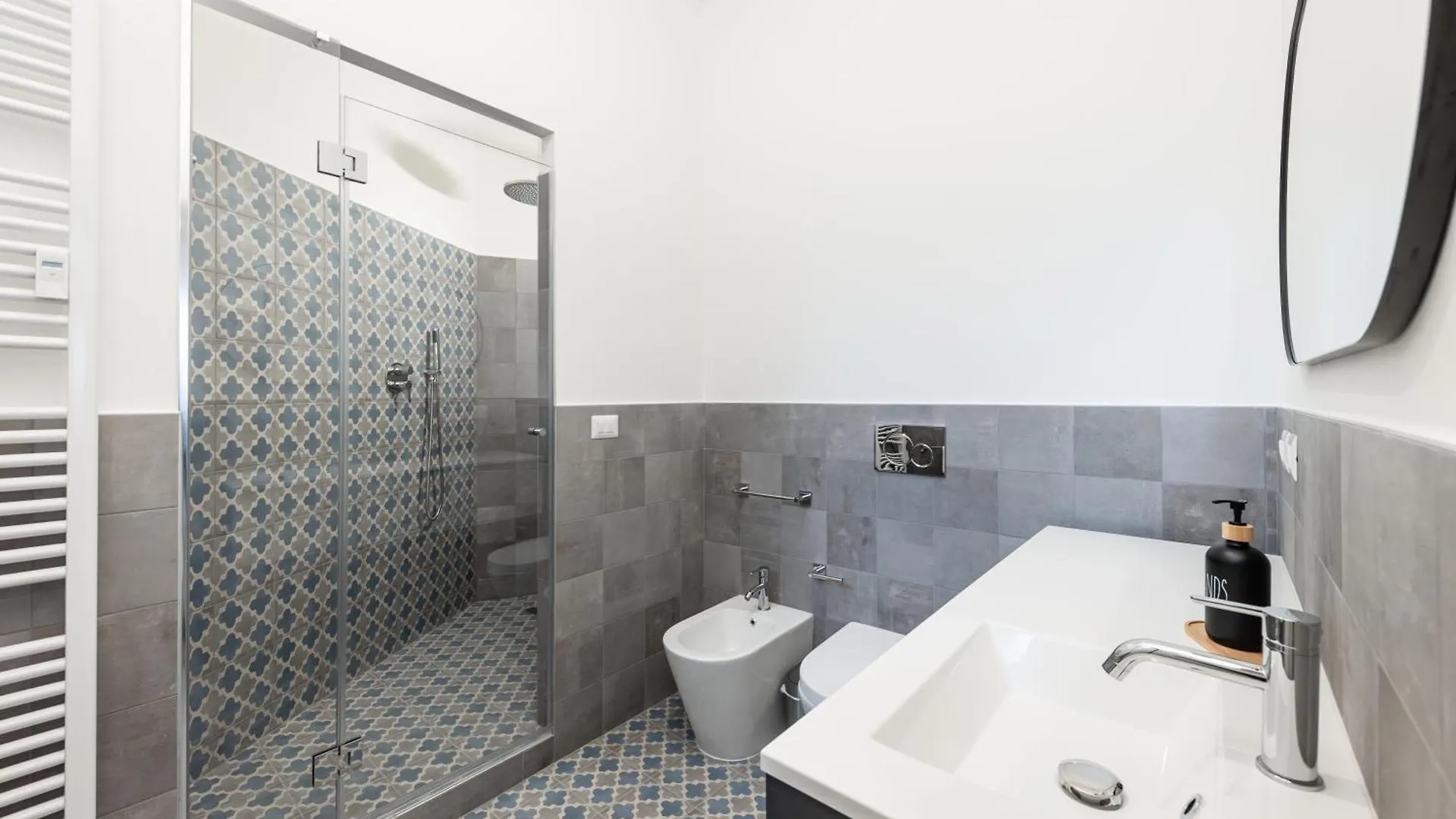 5' From Metro Lima, Design Studio Milan 0*,